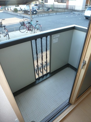 【バルコニー】 | グランフェスタ | ﾊﾞﾙｺﾆｰ