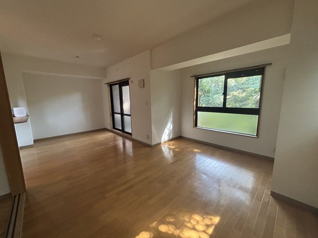 Bonne ChanceⅡ(ボンヌシャンスツー)の居間・リビング