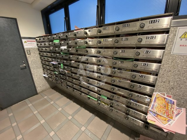 エスリード本町のその他共用部分|エスリード本町　郵便ポスト