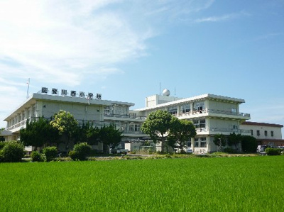 【周辺】 | ヴィラコートII | 東近江市立能登川西小学校（897m）