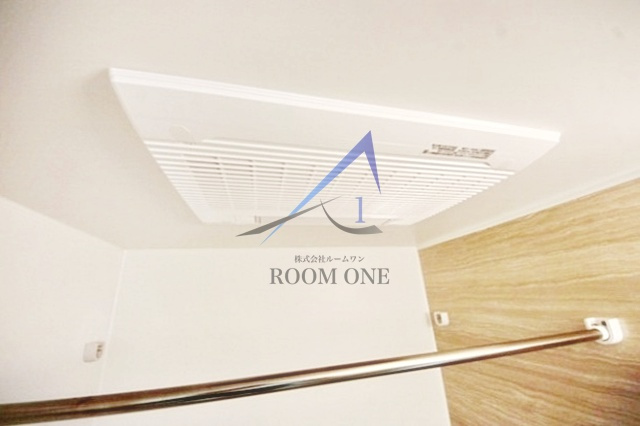 クレイシア横浜NORTHのその他|浴室乾燥機です。