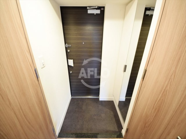 プレサンス大阪天満リバーシアの玄関|プレサンス大阪天満リバーシア　玄関