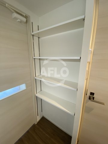 レオンコンフォート天神橋の収納|レオンコンフォート天神橋　棚