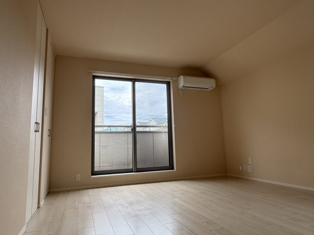 ルミエール メゾンの居間・リビング