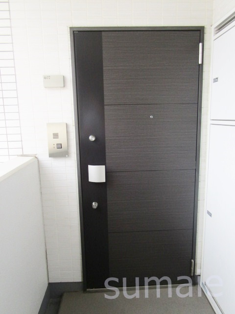 ＡＸＡＳ東十条アジールコートの玄関|玄関扉です☆