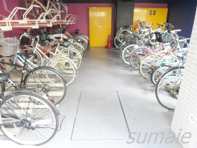 ＡＸＡＳ東十条アジールコートのその他共用部分|駐輪スペースです☆