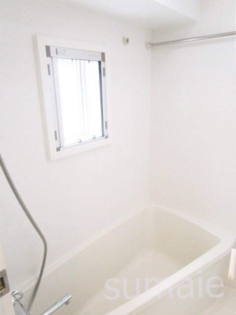 ＡＸＡＳ東十条アジールコートの浴室|バスタブです☆