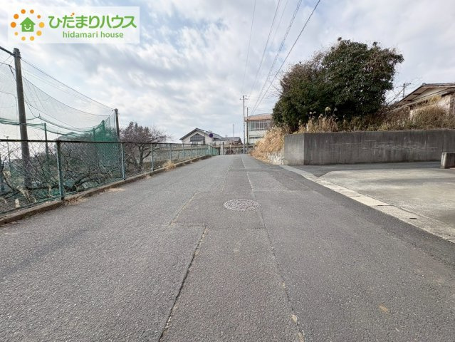 日立市久慈町第25　新築戸建　3号棟の前面道路含む現地写真
