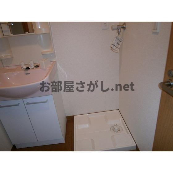 小宮ビルの洗面所|洗濯機置場