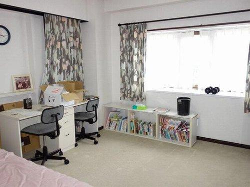 ロワジール伊豆高原の洋室