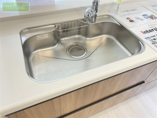 【キッチン】 | 屋上バルコニー付き　コンビニ3分　屋上バルコニー付き　南葛西　2号棟 | 同タイプ