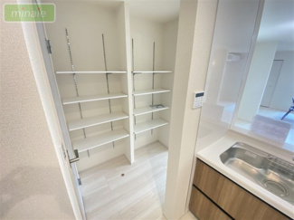 【浴室】 | 屋上バルコニー付き　コンビニ3分　屋上バルコニー付き　南葛西　2号棟 | 浴室は1坪タイプで広々していて足も伸ばせ日頃の疲れも癒せそう♪同タイプ