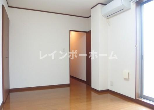 アンプルール　フェール　本川越の居間・リビング