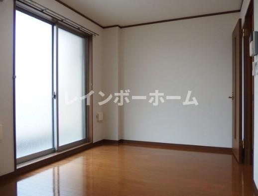 アンプルール　フェール　本川越の寝室