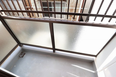 【バルコニー】 | メビウス京橋南レジデンス