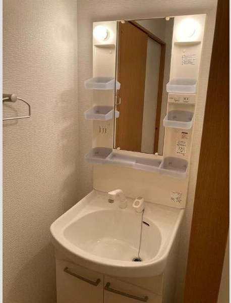 ソフィア　ブルーの洗面所