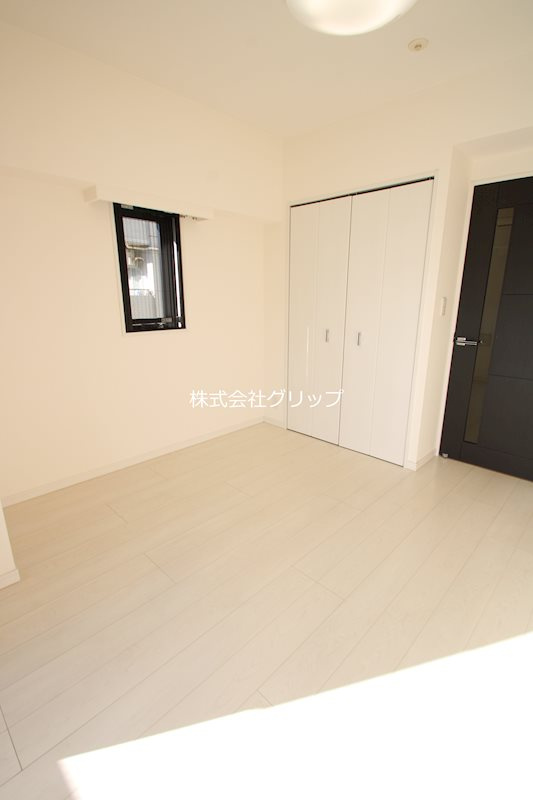 Le'a横濱ベイサイドの洋室