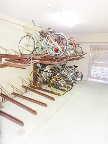 ロイヤルガーデン哲学堂のその他共用部分|駐輪場