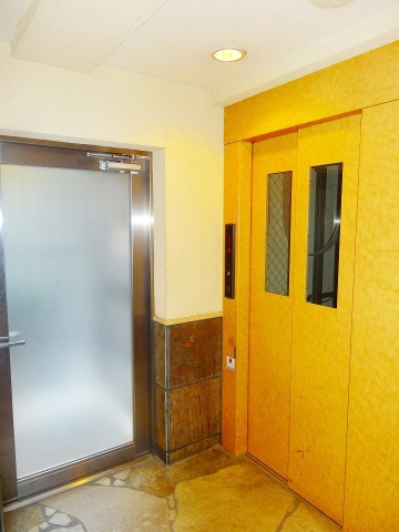 ロイヤルガーデン哲学堂のその他共用部分|エレベーター