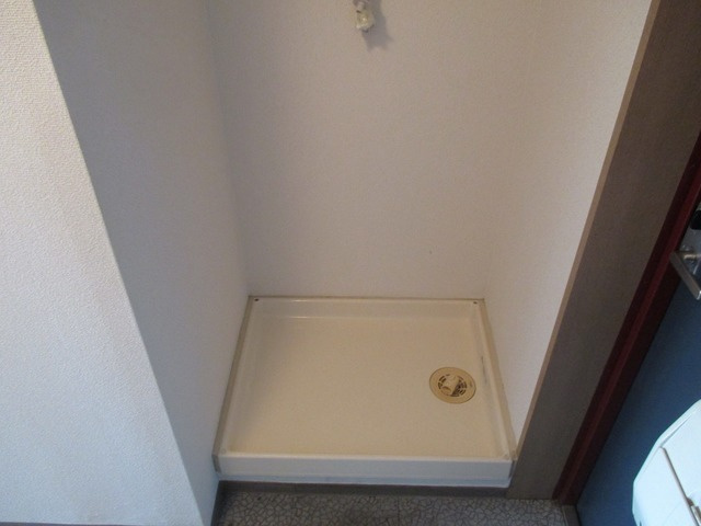 防水パン付洗濯機置場です