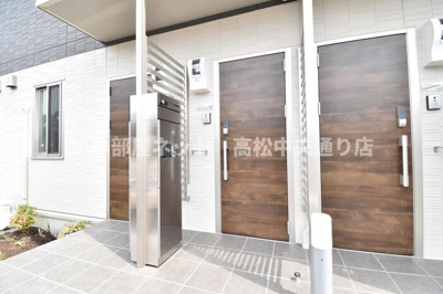 【エントランス】 | ラ・リヴェール