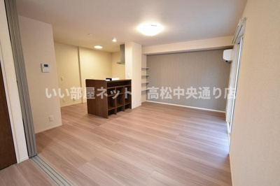 【居間・リビング】 | グランツ松島Ｅ