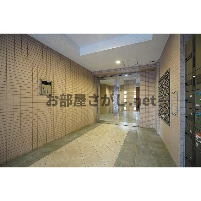 メゾンドロゼのエントランス|エントランスロビー