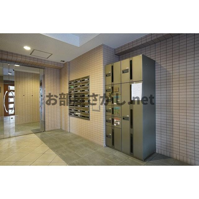 メゾンドロゼのその他|宅配ボックス