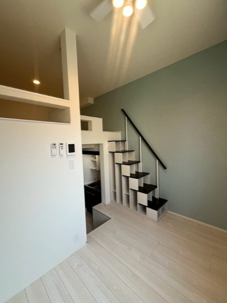 新築仮称赤塚三丁目の居間・リビング