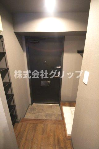 シーアイマンション鶴見の玄関