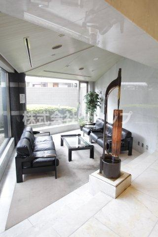 シーアイマンション鶴見のロビー