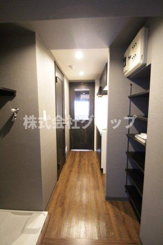 シーアイマンション鶴見の玄関