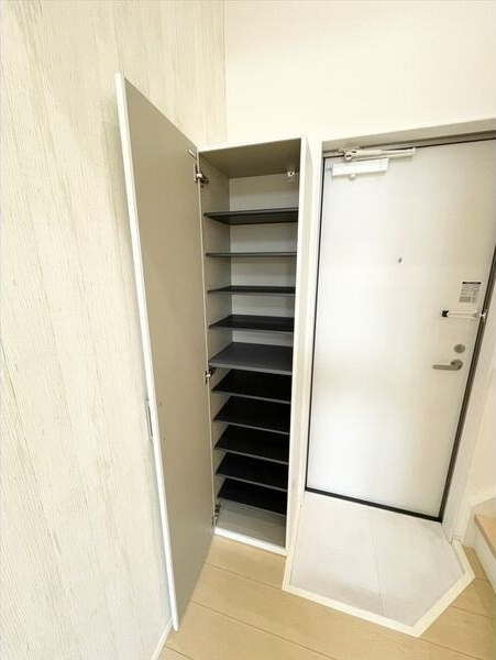 clarte　内田橋　Ⅱ　(クラルテウチダバシの玄関