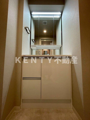 【洗面所】 | ミリアレジデンス大岡山 | 忙しい朝には欠かせない洗面所です