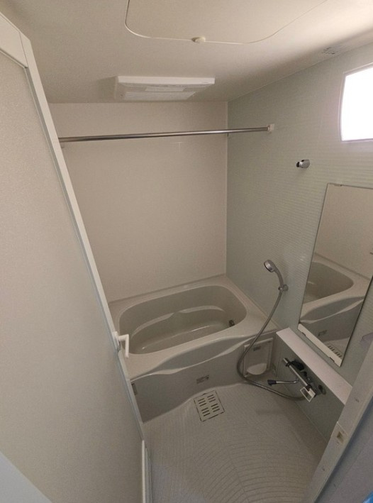 GENOVIA浅草Ⅳskygarden（ジェノヴィア浅草Ⅳスカイガーデン）の浴室