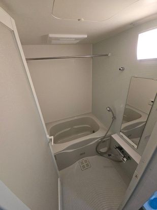 GENOVIA浅草Ⅳskygarden（ジェノヴィア浅草Ⅳスカイガーデン）の浴室