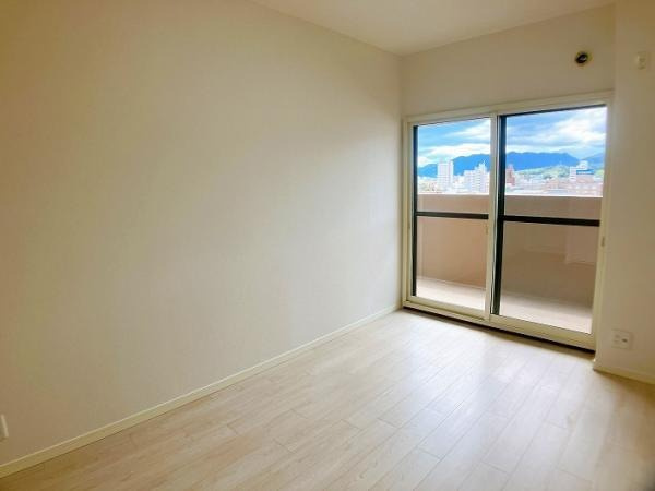 シティプラザ五日市駅前の洋室