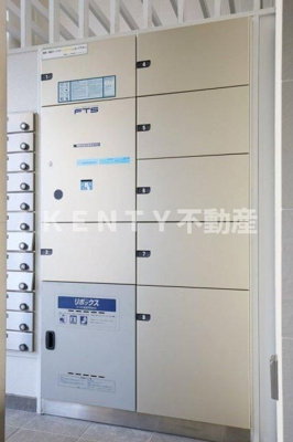 【設備】 | ガリシア上池台 | 広くて明るい寝室