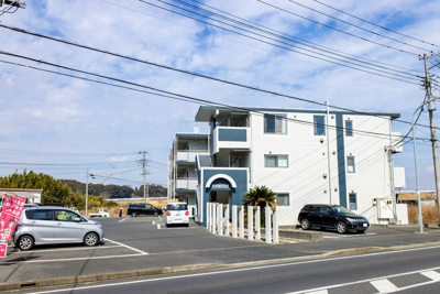 【駐車場】 | ＱＵＩＮＺＥ・ＢＯＮＨＥＵＲ