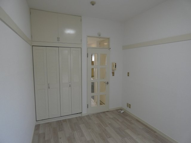 東所沢ダイカンプラザの居間・リビング