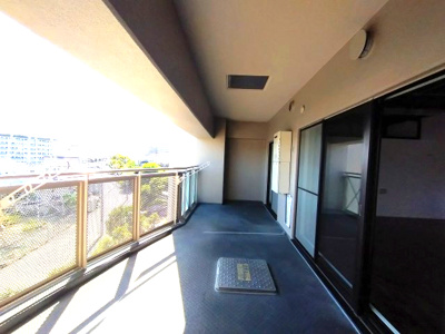 【バルコニー】 | シンフォニアみなみが丘イーストコートD棟 | バルコニー　ご都合のよろしい日時に現地をご案内させて頂きます！是非、お問い合わせお待ちしております!!