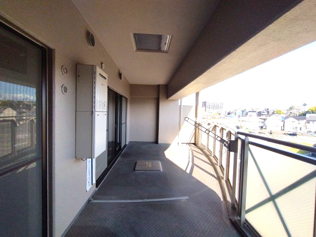 シンフォニアみなみが丘イーストコートD棟のバルコニー|バルコニー　ご都合のよろしい日時に現地をご案内させて頂きます！是非、お問い合わせお待ちしております!!