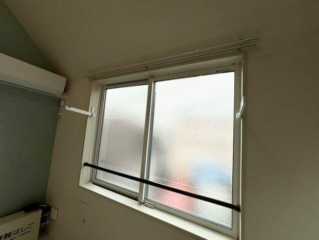 キューブときわ台の洋室