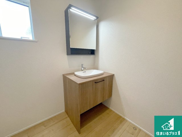 東近江市昭和町　第1期　新築一戸建ての外観|現在建築中！落ち着いた街並みで新生活を始めることが出来そう！周辺の物件も併せてご紹介させて頂きます！