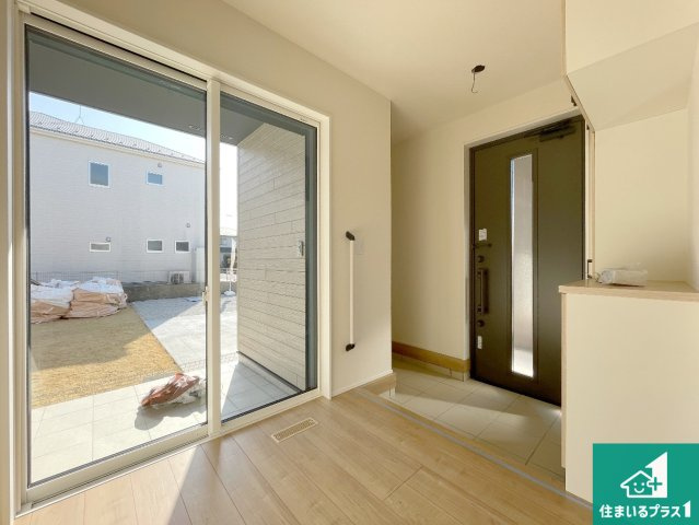 東近江市昭和町　第1期　新築一戸建ての外観|周辺は落ち着いた街並みの住宅地！子育てがしやすい住環境です！まだ未完成ですが、現地でしかわからない事もございます。是非一度ご覧ください。