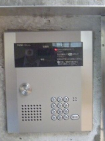 仲介手数料（賃料の1.10ヵ月）の50％OFF対象物件！のセキュリティ