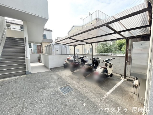 イスズハイツベル大鹿のその他|■バイク置場