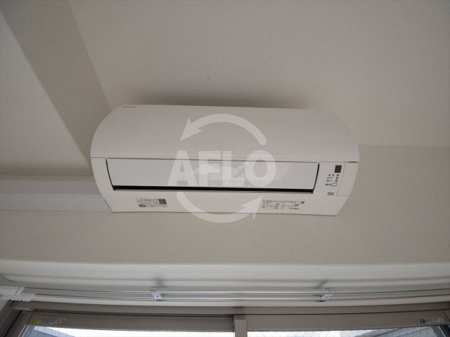 アドバンス大阪バレンシアの設備|アドバンス大阪バレンシア　エアコン