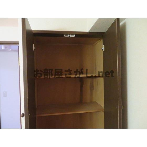 Ｓｕｎｒｉｓｅ　浅草の洗面所|収納