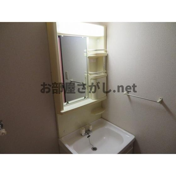 Ｓｕｎｒｉｓｅ　浅草の洗面所|明るい洗面所です